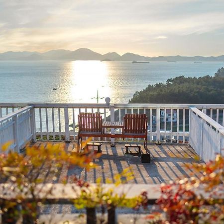 Namhae Whale'S Dream Villa Dış mekan fotoğraf