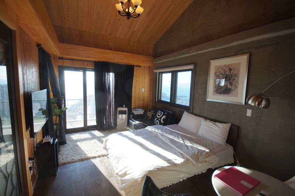 Namhae Whale'S Dream Villa Dış mekan fotoğraf