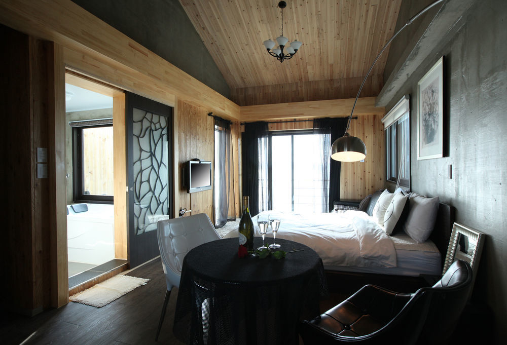 Namhae Whale'S Dream Villa Dış mekan fotoğraf