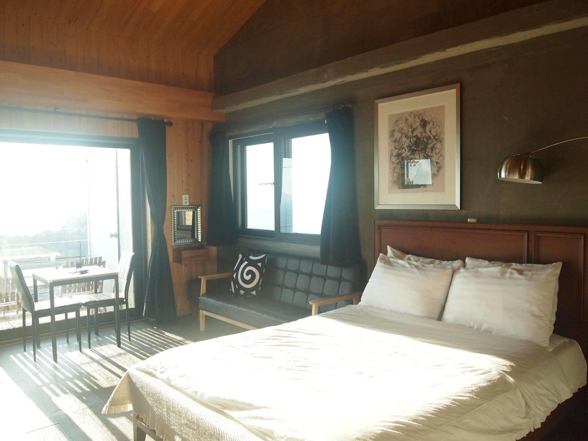 Namhae Whale'S Dream Villa Dış mekan fotoğraf